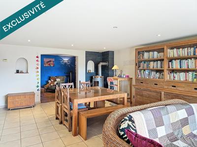 Maison - 196 m² - 7 pièces