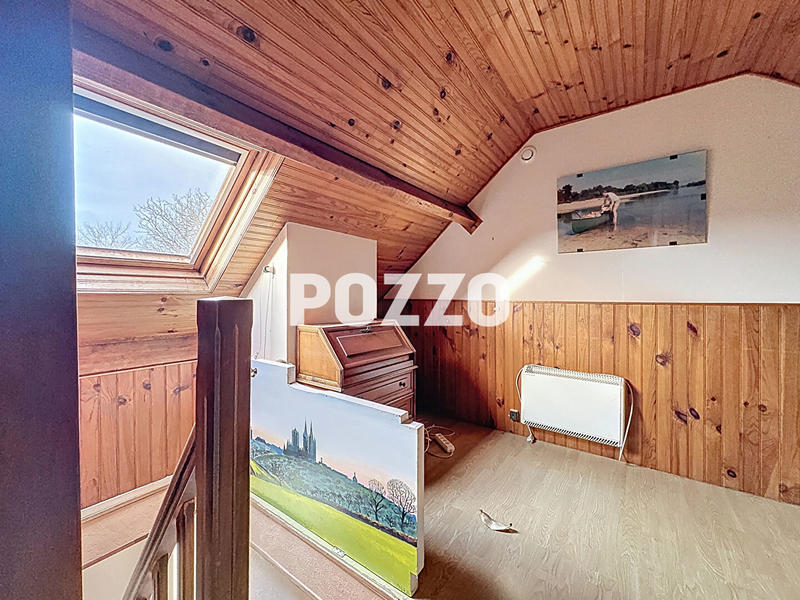 Maison - 95 m² - 6 pièces