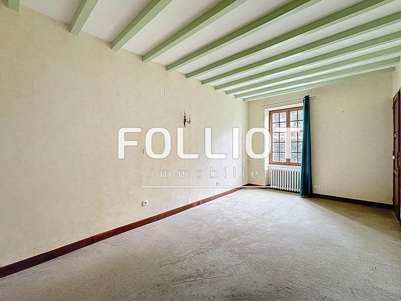 Maison - 201 m² - 7 pièces