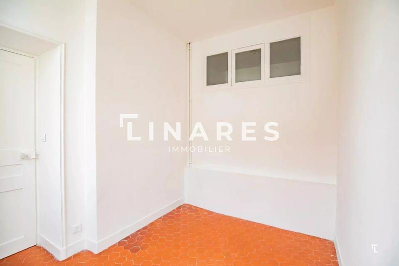 Appartement - 176 m² - 6 pièces