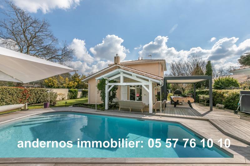 Maison - 160 m² - 6 pièces