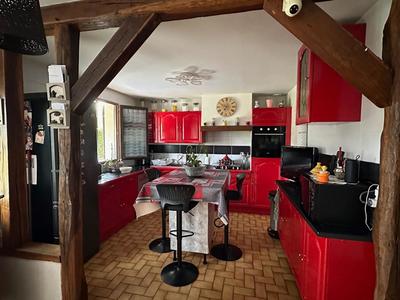 Maison - 95 m² - 5 pièces