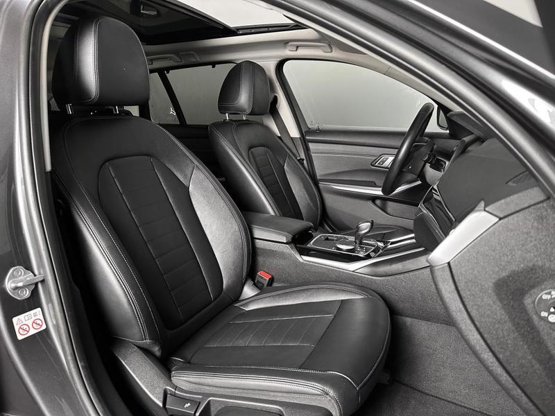 Bmw Série 3 Touring 318da 150ch Ja18p Toit Ouvrant Cuir Chauff Carplay Hud Camera Auto Reverse 318 Da