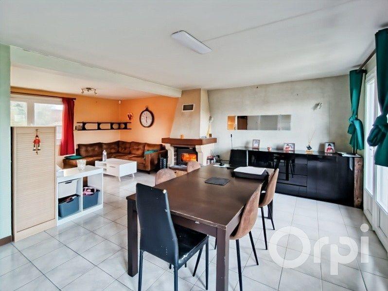 Maison - 82 m² - 4 pièces