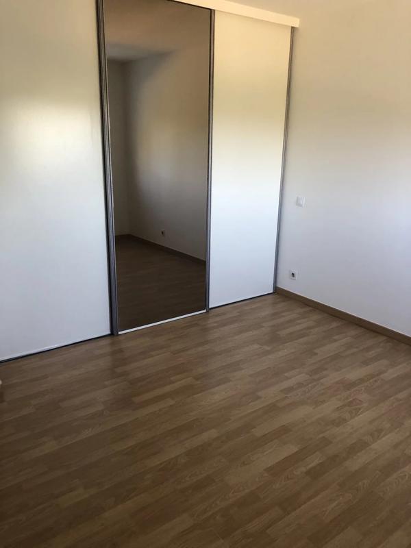 Maison - 205 m² - 7 pièces