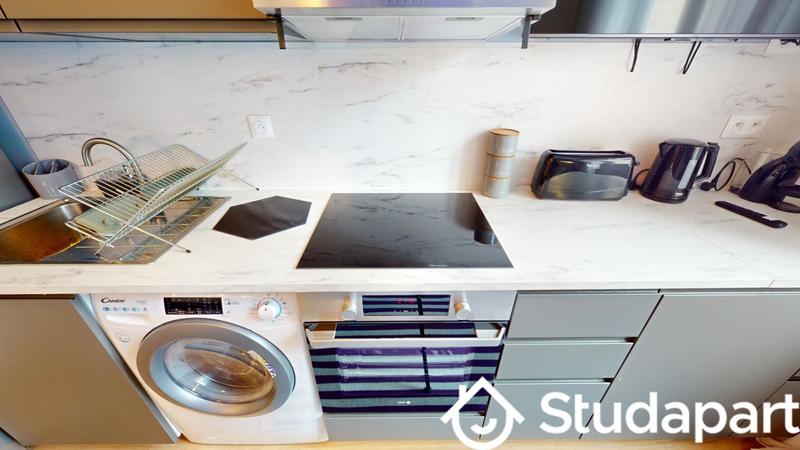 Chambre - 11 m² - 1 pièce