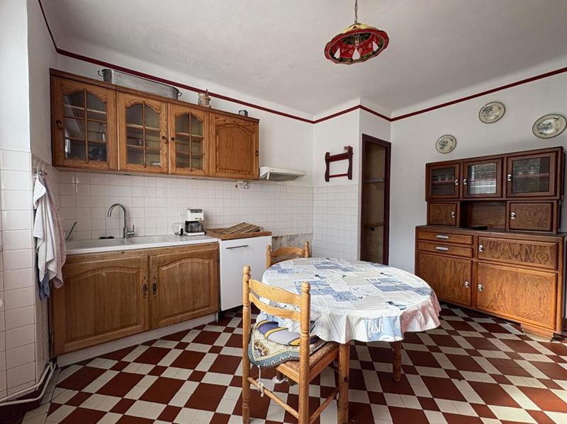 Maison - 111 m² - 6 pièces