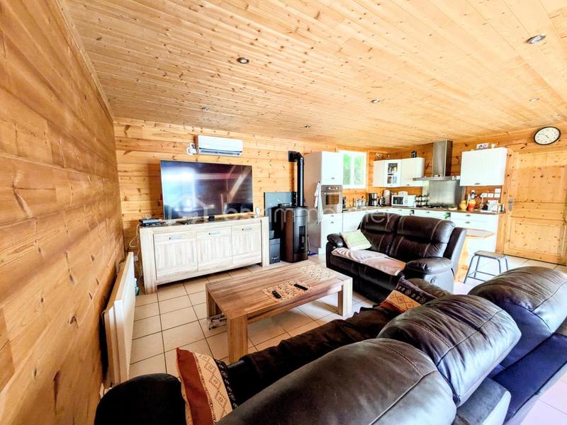 Maison - 130 m² - 5 pièces