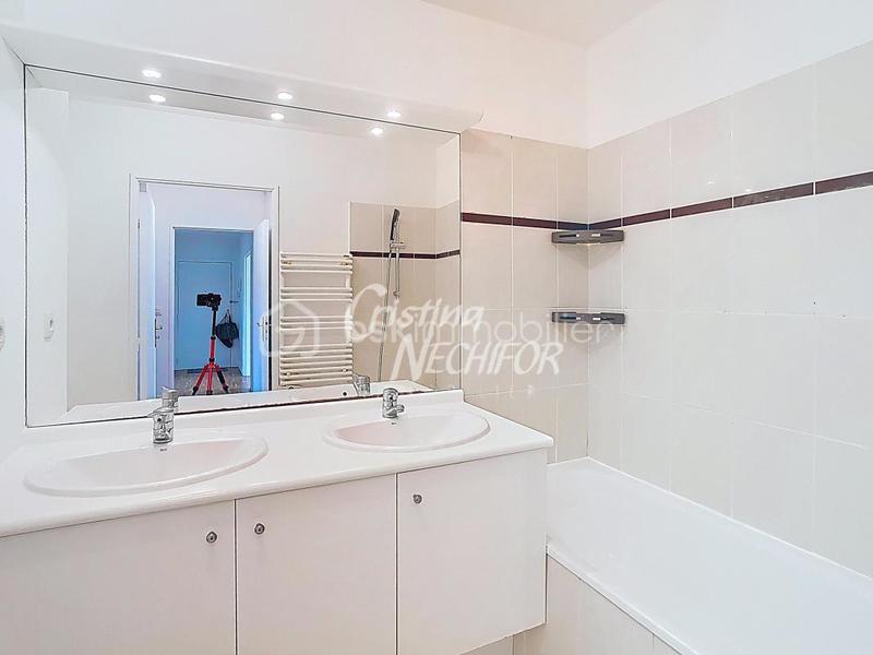 Appartement - 76 m² - 4 pièces