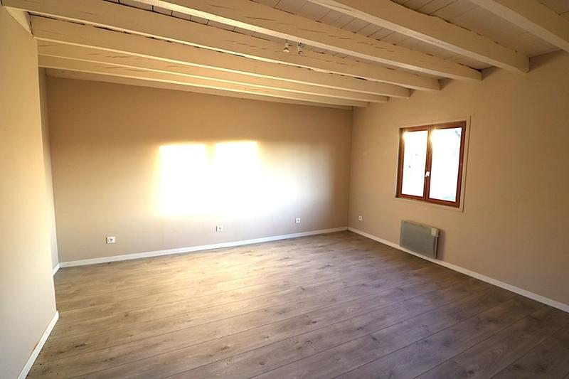 Maison de village - 178 m² - 5 pièces