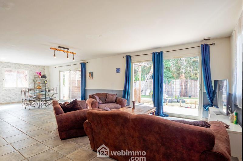 Villa - 152 m² - 5 pièces