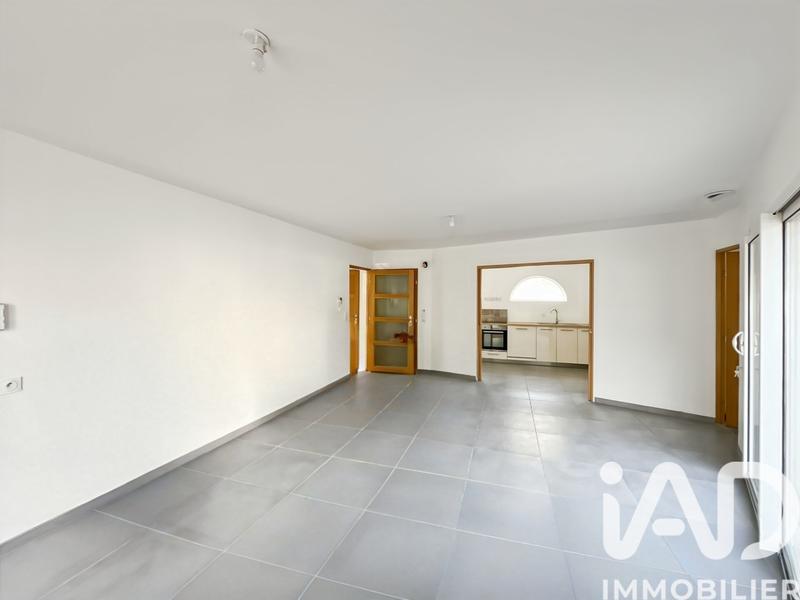 Maison - 94 m² - 4 pièces