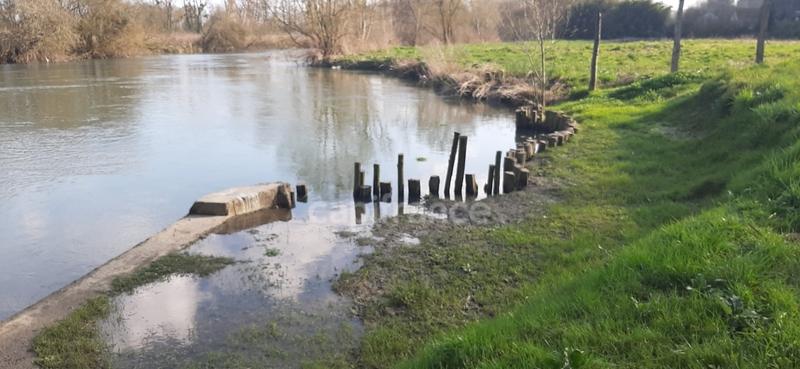 Terrain de loisirs - 826 m²