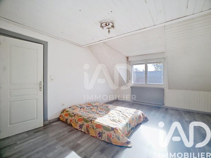 Maison - 99 m² - 5 pièces