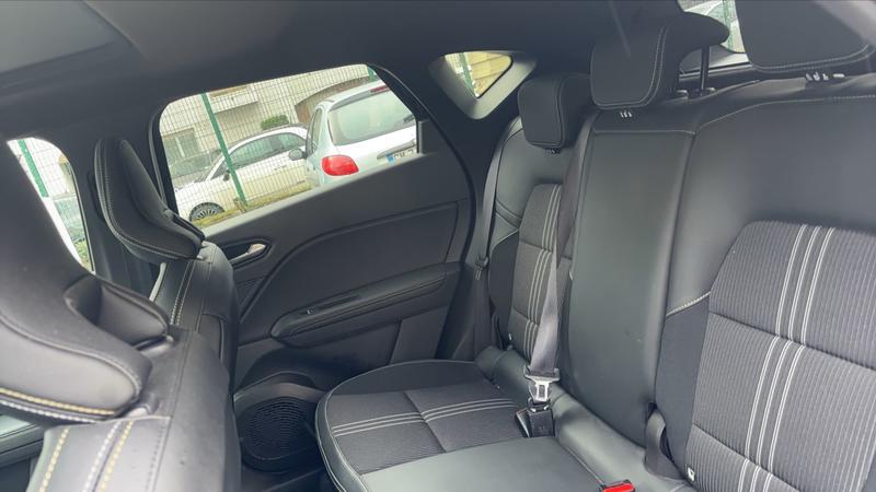 Renault Captur 1.6 E-Tech 160 Hybrid Engineered