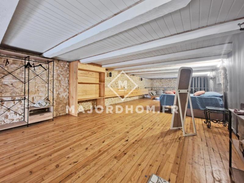 Appartement - 107 m² - 3 pièces