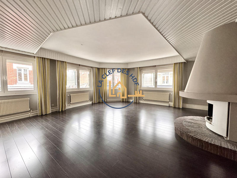 Appartement - 170 m² - 5 pièces