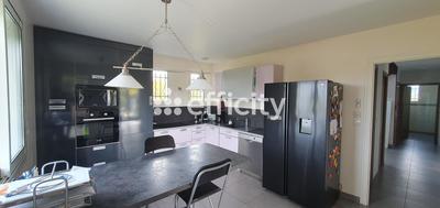 Maison - 193 m² - 7 pièces