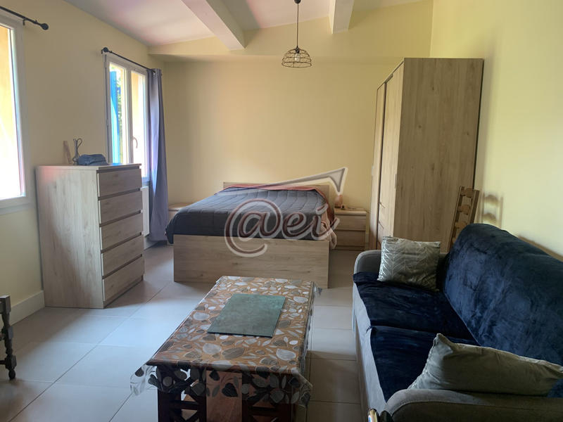 Appartement - 87 m² - 4 pièces