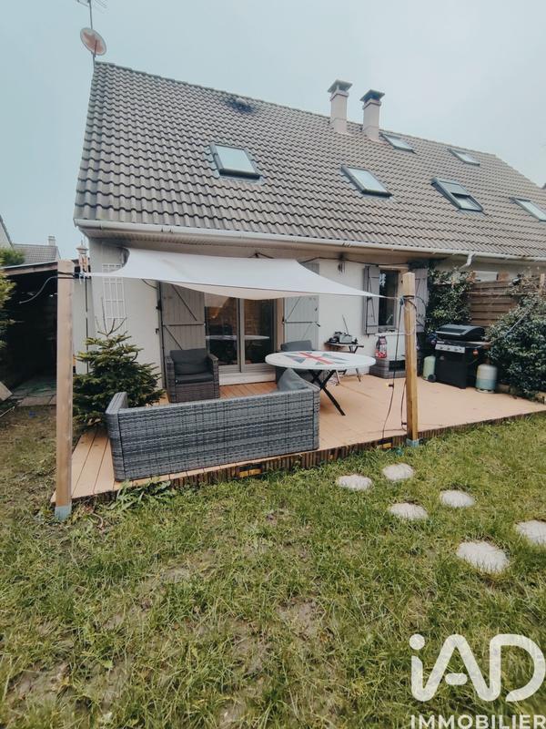 Maison - 90 m² - 5 pièces