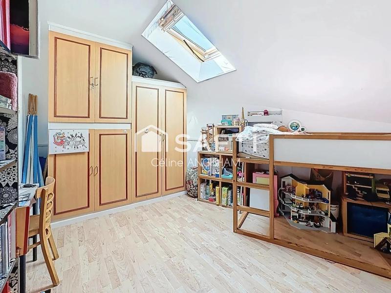 Maison - 79 m² - 5 pièces