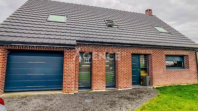 Propriété - 132 m² - 6 pièces