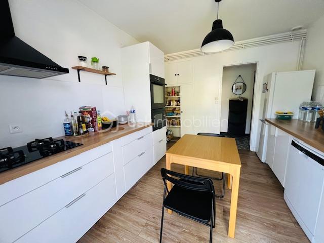 Appartement - 77 m² - 3 pièces