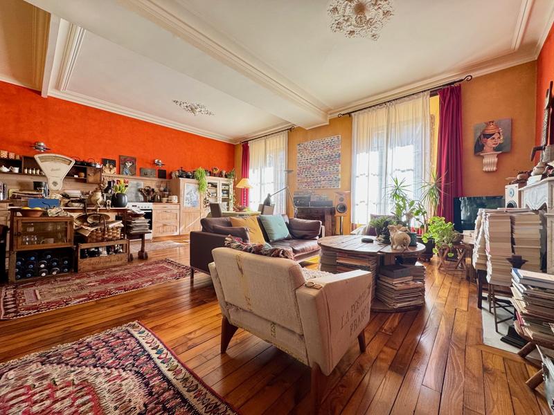 Appartement - 88 m² - 4 pièces