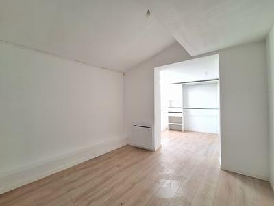 Maison - 63 m² - 3 pièces