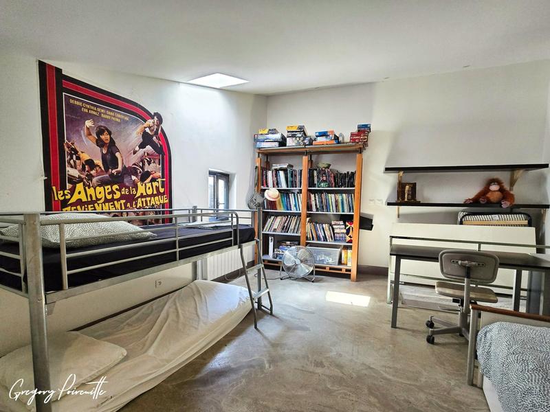 Maison - 85 m² - 5 pièces