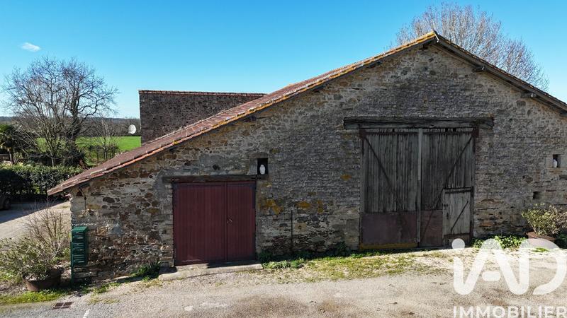 Maison de campagne - 265 m² - 7 pièces