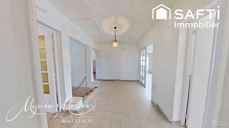 Villa - 151 m² - 6 pièces