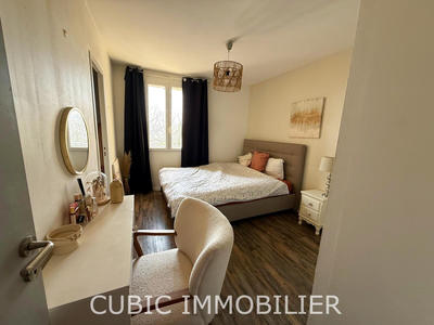 Maison - 84 m² - 3 pièces