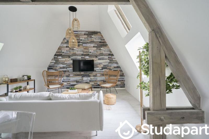 Chambre - 13 m² - 1 pièce