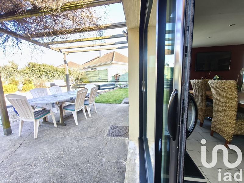 Maison - 245 m² - 7 pièces