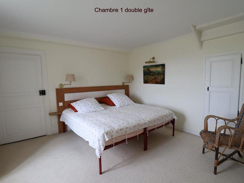 Maison - 460 m² - 12 pièces