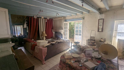 Maison - 247 m² - 7 pièces