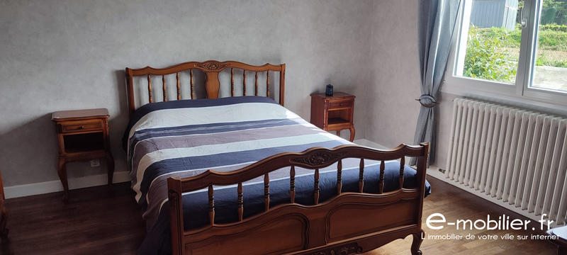 Maison - 120 m² - 8 pièces