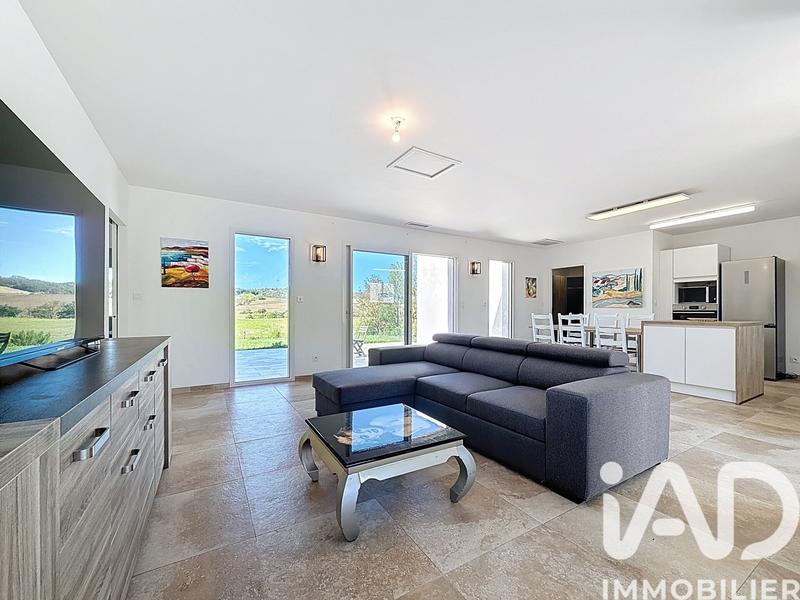 Maison - 107 m² - 5 pièces