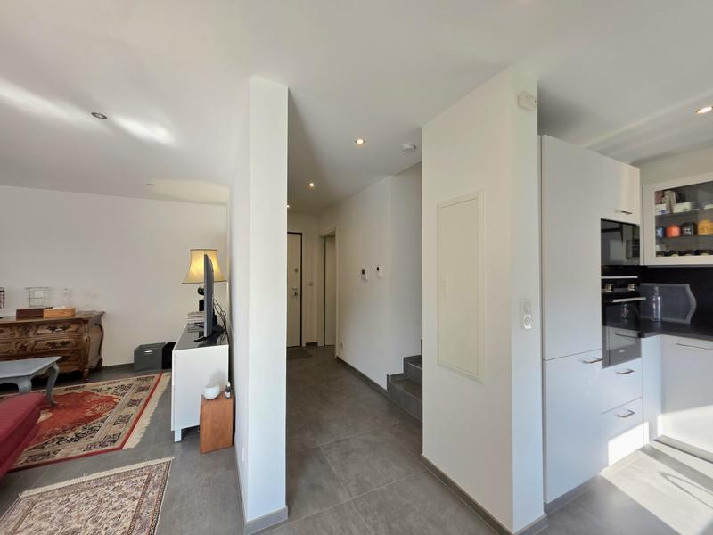 Maison contemporaine - 102 m² - 5 pièces