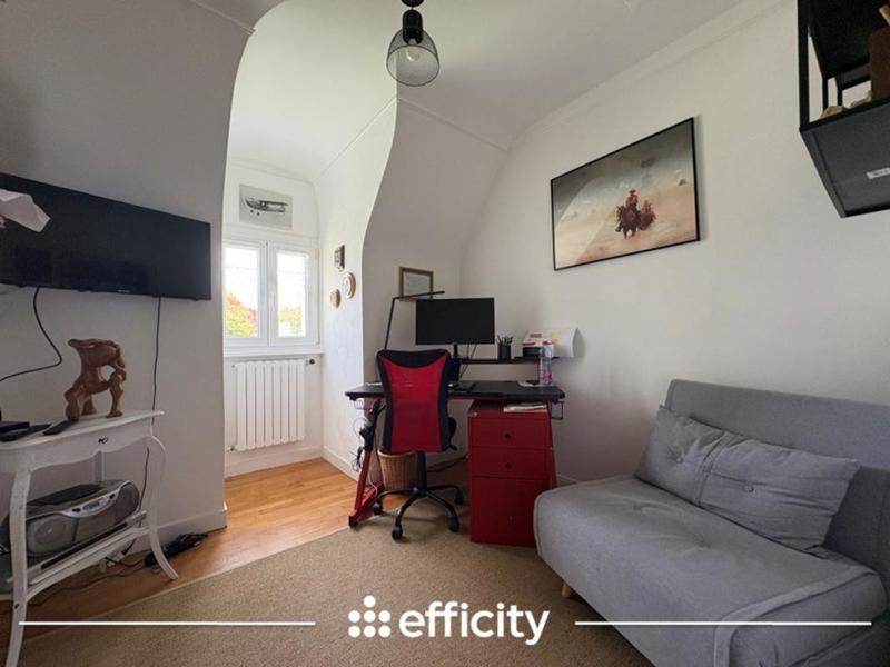 Maison - 156 m² - 7 pièces