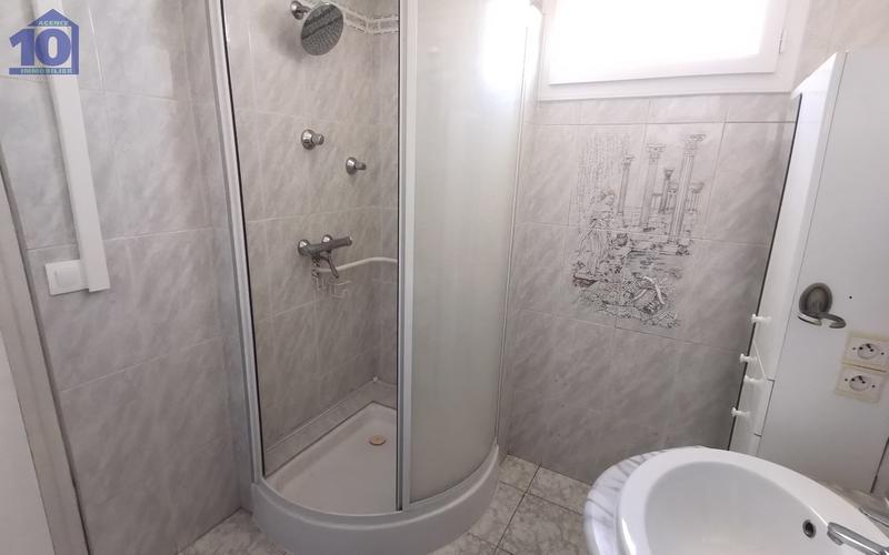 Appartement - 82 m² - 3 pièces