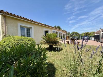 Maison - 96 m² - 5 pièces