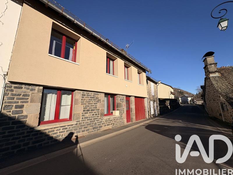 Maison - 127 m² - 5 pièces