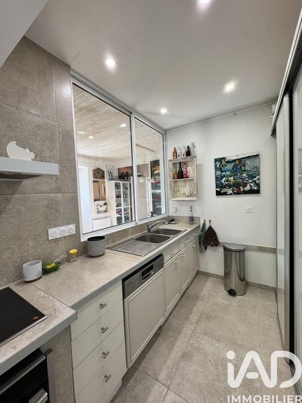 Maison - 198 m² - 5 pièces