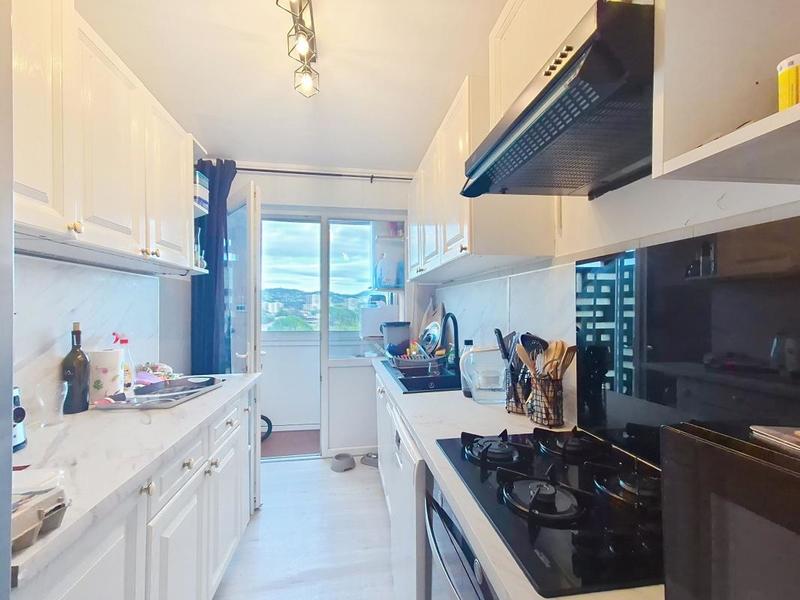 Appartement - 74 m² - 4 pièces