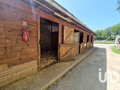 Maison - 160 m² - 7 pièces