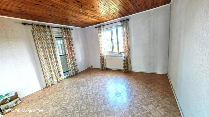 Maison - 121 m² - 5 pièces