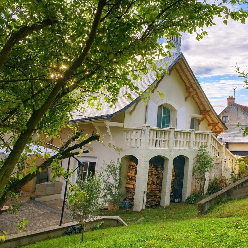 Maison - 166 m² - 5 pièces