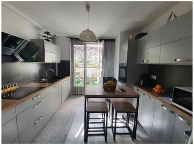 Appartement - 72 m² - 3 pièces